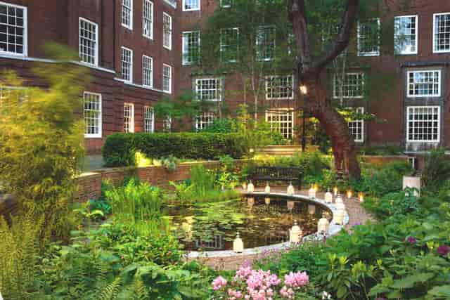 Garden reception BMA House cocktail networking