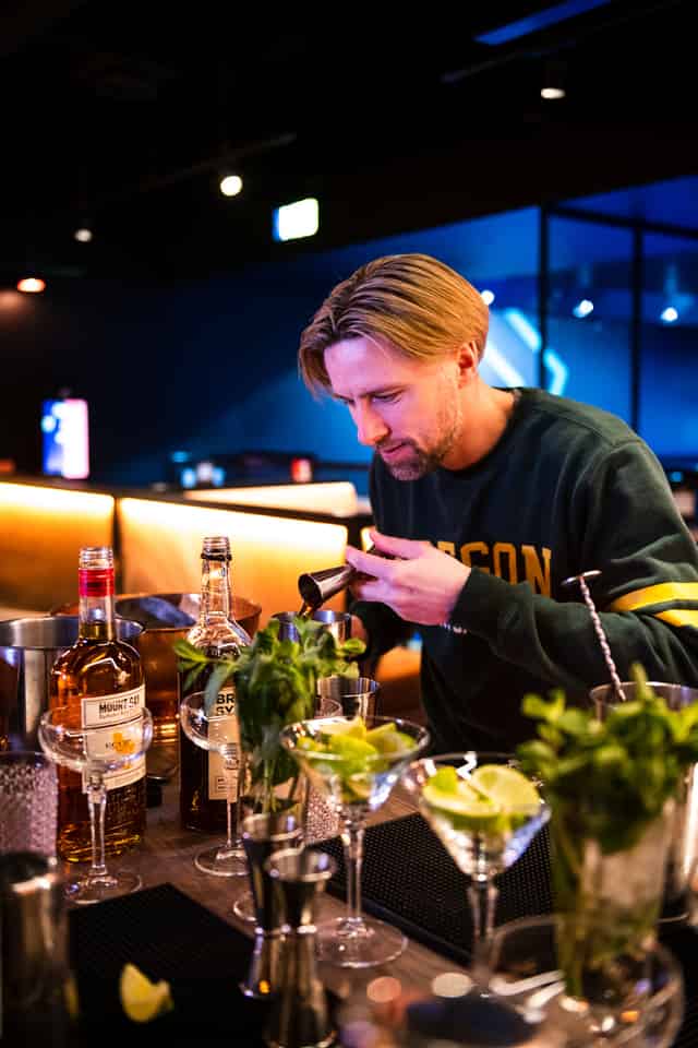 Corner Bar