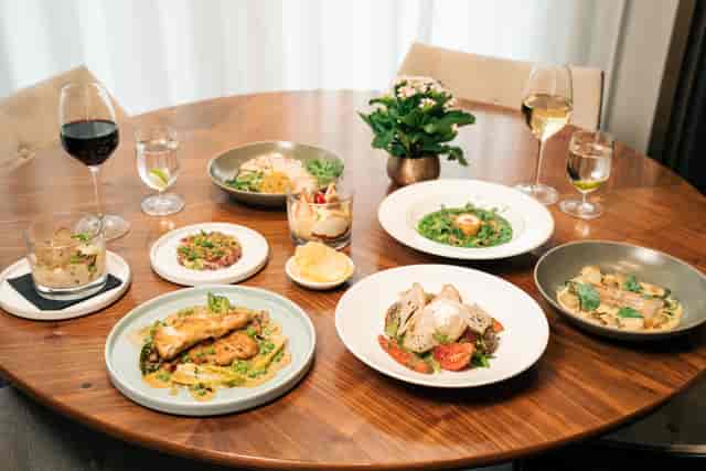 Upscale dining table at The Ground Round with elegant dishes for events and meetings.