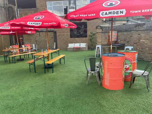Garden, Conservatory & Dive Bar