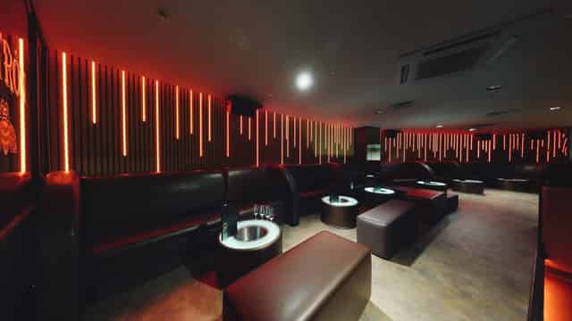 Nuvo Late Lounge