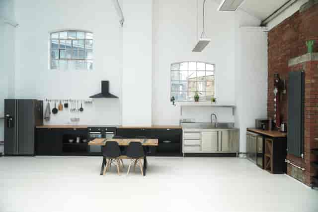 Modern kitchen at Mello Studios Hackney, ideal for networking events and casual meetings.