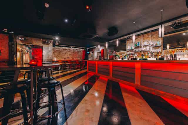 Skye Bar 