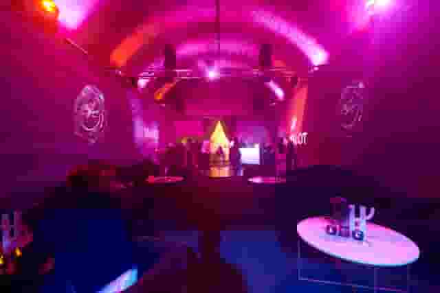 Aures London