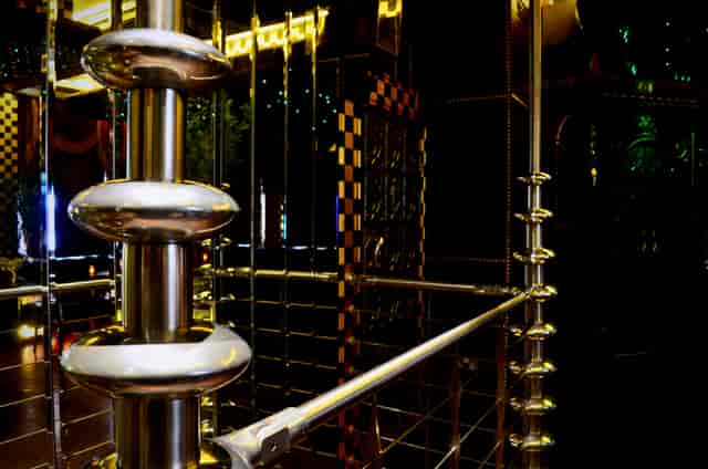 Sleek Main Bar at 1989 Clubhouse, perfect for upscale galas and corporate events.