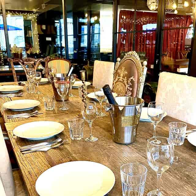 Elegant dining table in BROWN & BYE's Private Dining Room for upscale events.