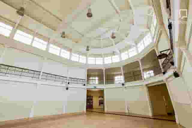 Tab Centre