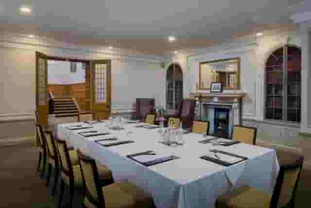 Oatlands Park Hotel