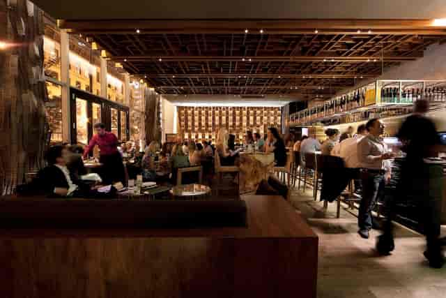 TONARI Private Dining Room at Roka Akor Chicago, ideal for intimate gatherings and networking events.