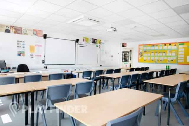 Classroom/Meeting Room