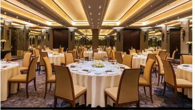 Cornaline Room
