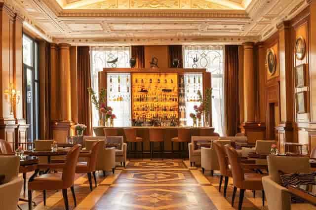 Elegant Belvedere venue in Palazzo Parigi, ideal for upscale meetings and events.