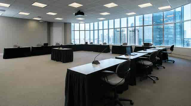 Inverness Room at Vantage Venues: modern U-shaped meeting space with city views.