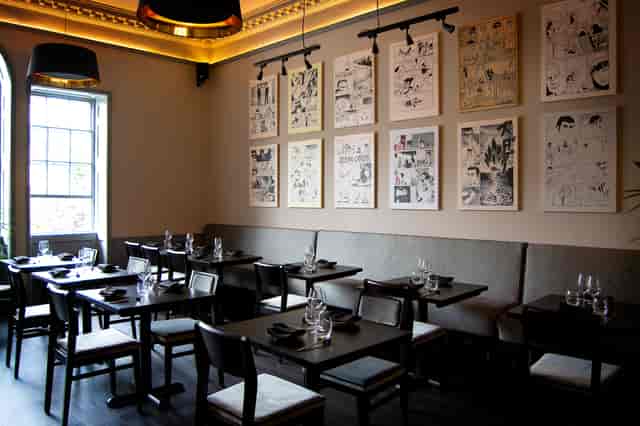 Stylish Kanagaki Suite dining space for intimate meetings and events, modern decor.