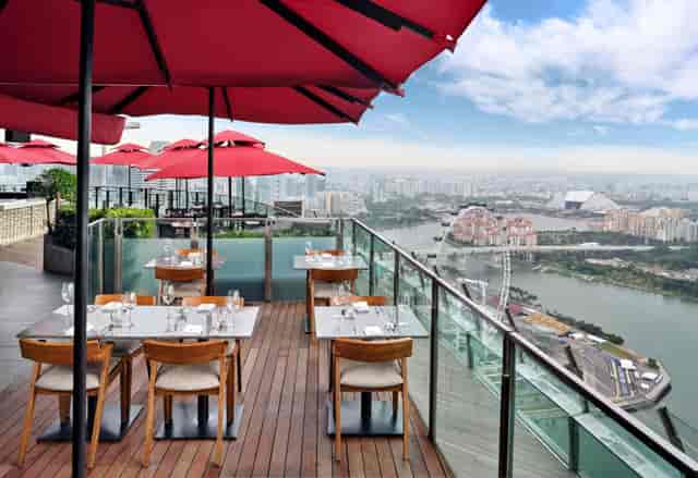 CÉ LA VI Singapore: Restaurant, SkyBar ...
