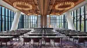 Modern meeting space at The Glasshouse, Andaz Singapore, ideal for corporate events.