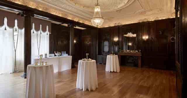 Dartmouth House - image 2
