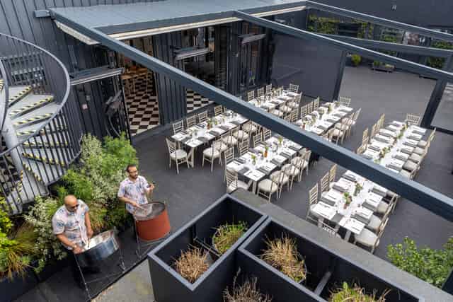 The Dining Room & Courtyard