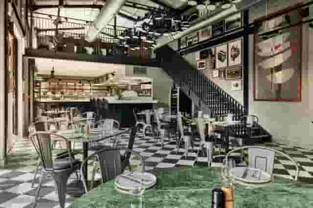 The Dining Room & Courtyard