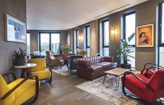 5th Floor Lounge
