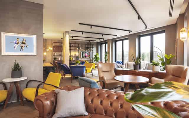 5th Floor Lounge