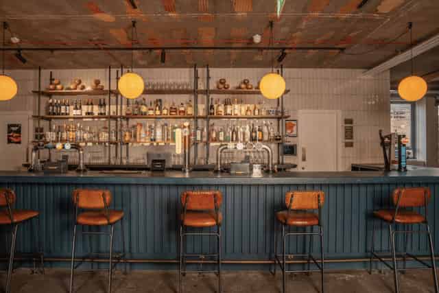 FACTORY 15 Bar