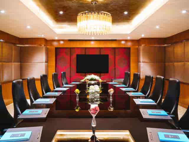 Sofitel Mumbai BKC Grand Salon boardroom with sleek table, ideal for executive meetings.