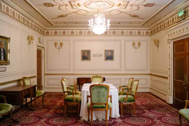 Mott Room