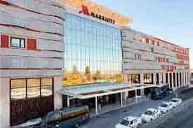 Modern Marriott hotel facade in Madrid, ideal for meetings and events.