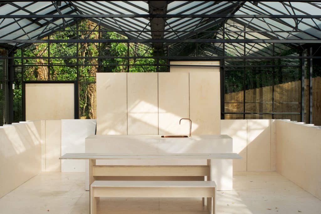 Gardens and Indoor Barn | Omved Gardens