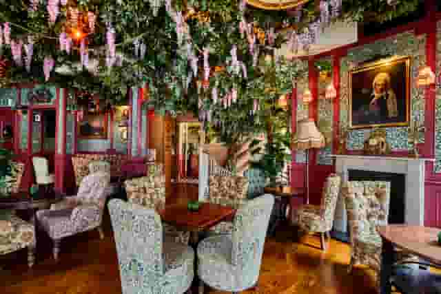 Mr Fogg's Botanical Tavern