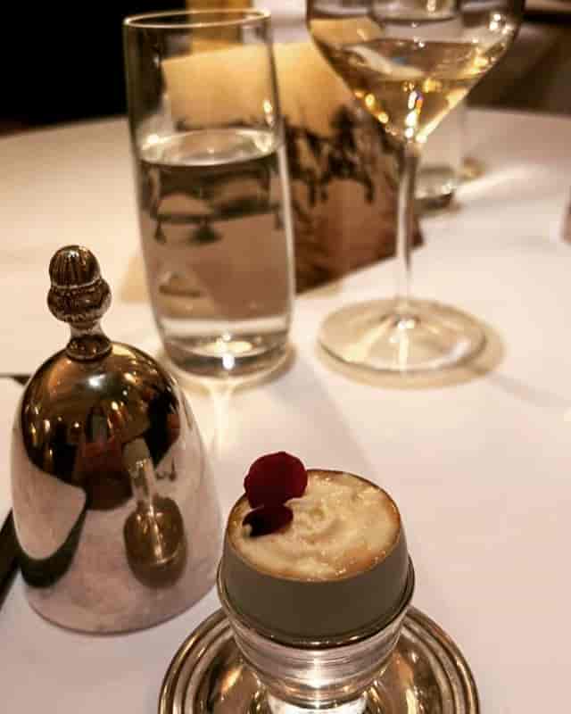Sophisticated dining setup at North Privé, Le Bernardin for upscale events and networking.