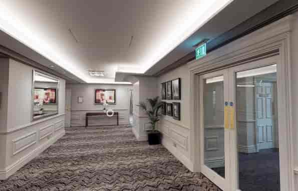 Victoria Louis suite corridor at Sopwell House, elegant decor for networking events.