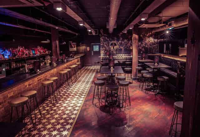 Back Bar