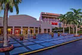 Modern MACC EAST venue at DoubleTree Miami, perfect for conferences and gatherings.