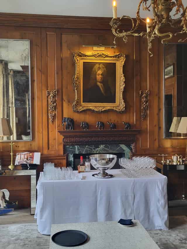 The Drawing Room 