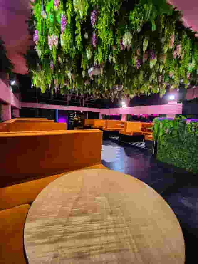 BUNA Lounge & NightClub