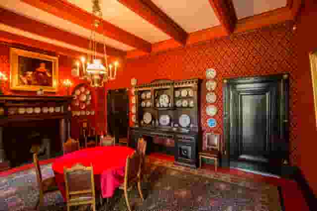 Leighton House