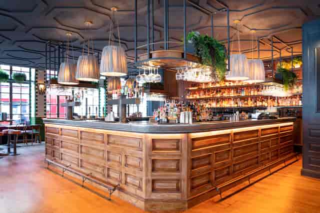 Stylish bar area in Singer Tavern, perfect for networking events and meetings.