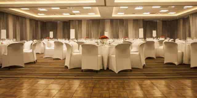 Elegant banquet setup at Pivot Hotel Montecasino for corporate events.
