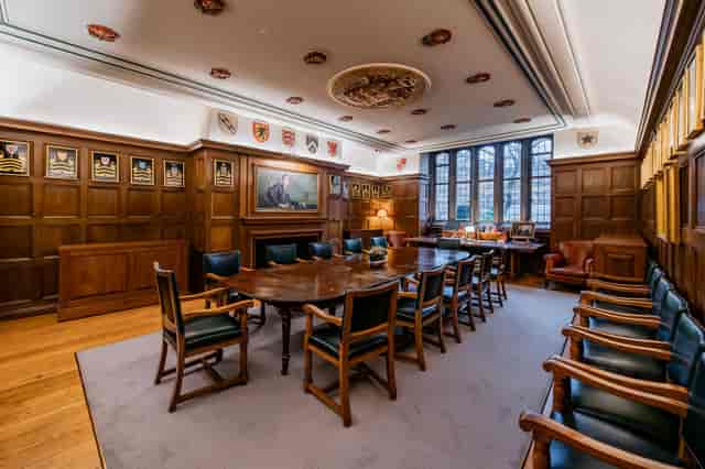 Gray's Inn Pension Room: boardroom meeting, intimate dinner, executive event.