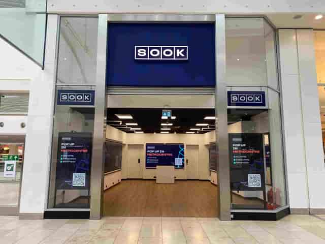 Modern pop-up venue in Sook Mayfair, ideal for workshops and product launches.