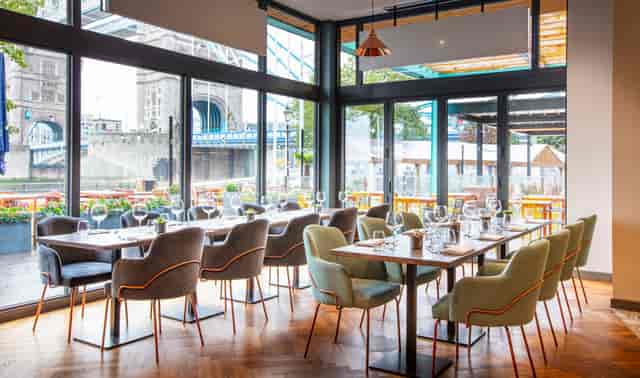 Vicinity Restaurant, modern, natural light, city view, dinner, reception