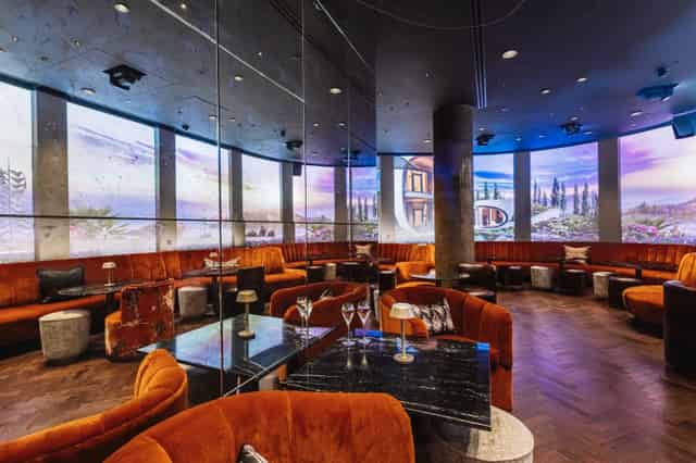 'Byrd' Hotel Lounge