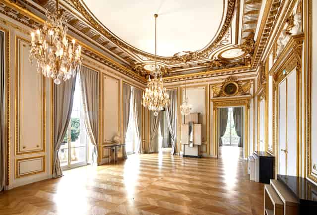 Salon des Batailles and Salon des Aigles