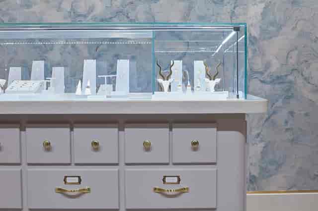 Sleek jewelry display case at The Alkemistry for upscale events and celebrations.