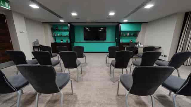 Cromwell 3 meeting room at DoubleTree London, featuring modern chairs for workshops.