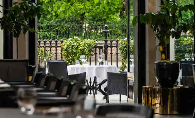 Elegant dining area at Baglioni Hotel London, perfect for upscale events and gatherings.