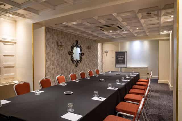 Manor room