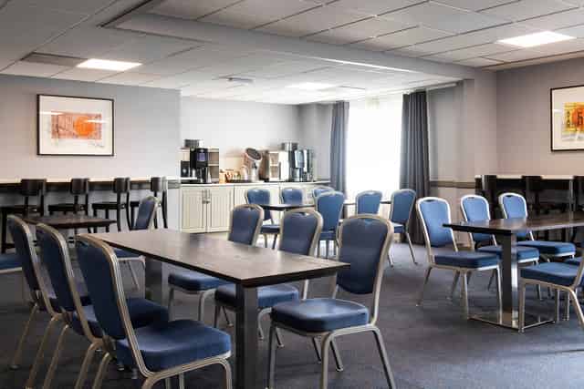 Dean Suite